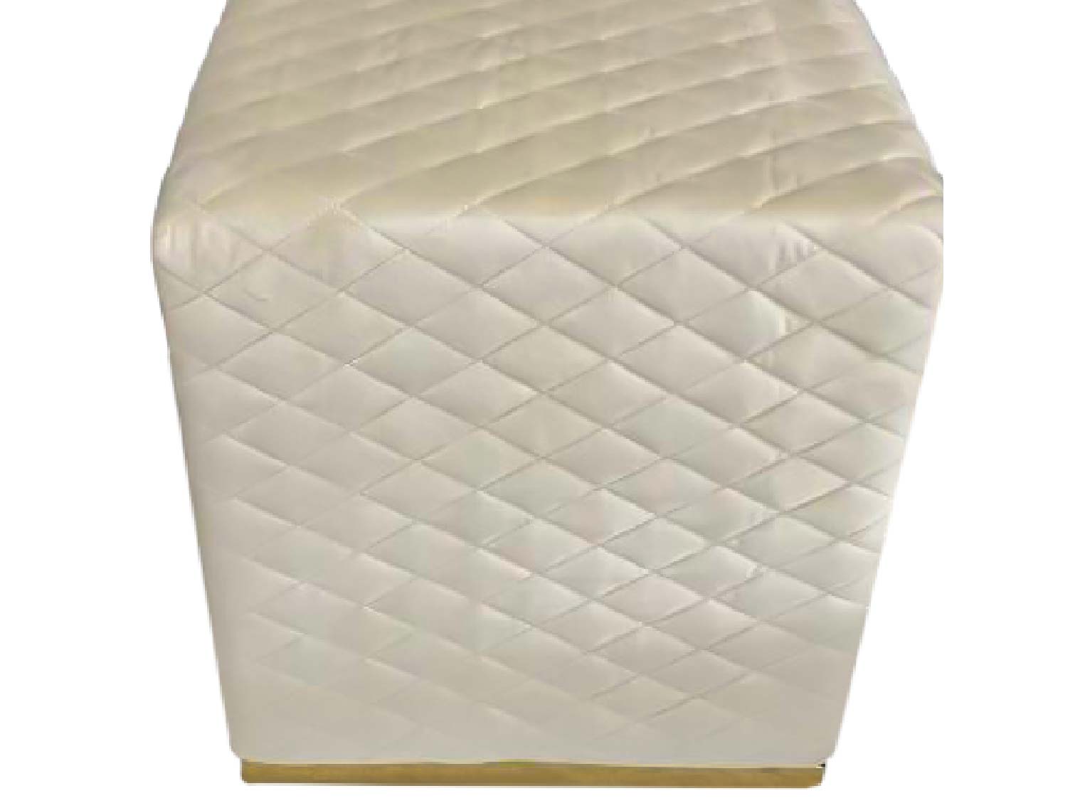 Diamond Tufted Ottoman 904